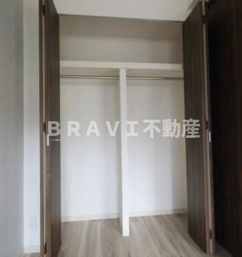 プレサンス大阪天満リバーシア BRAVI不動産の収納|【プレサンス大阪天満リバーシア】ちょっとした収納スペースも充実しています