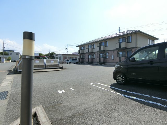 セジュールアルカディア　Ｂ棟の駐車場