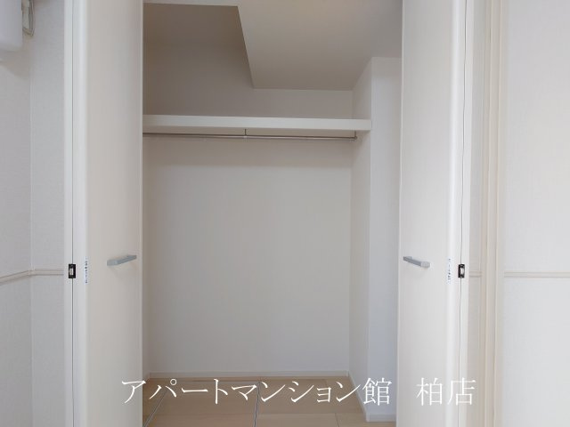 サニーホームⅢの収納|同施工会社、同型タイプです