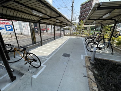 【その他共用部分】 | レジュールアッシュOSAKAデイフィール | 駐輪場があります