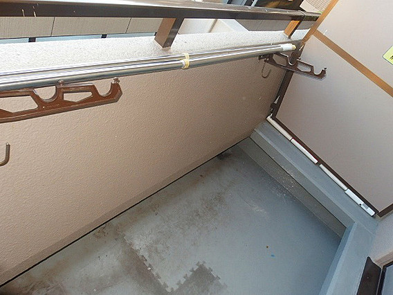 ブルーム神戸三宮のバルコニー