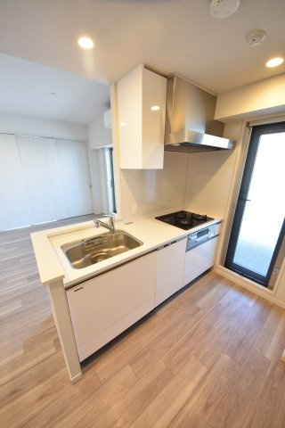 ワコーレザ・神戸旧居留地レジデンスタワーのキッチン