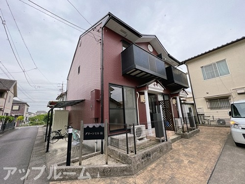 グリーンヒル楠の外観