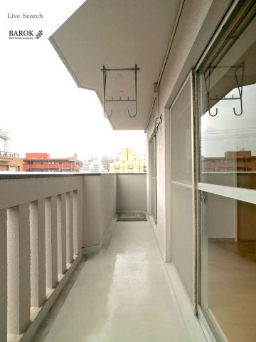 長沼ビルのバルコニー