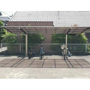 名古屋市守山区町北のアパートのエントランス
