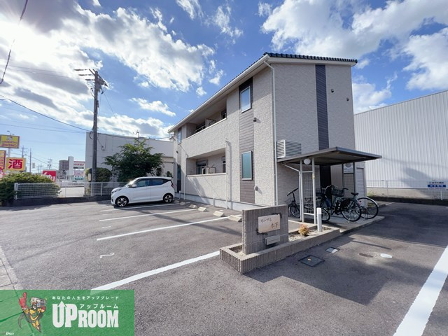 リーブル 木下の駐車場