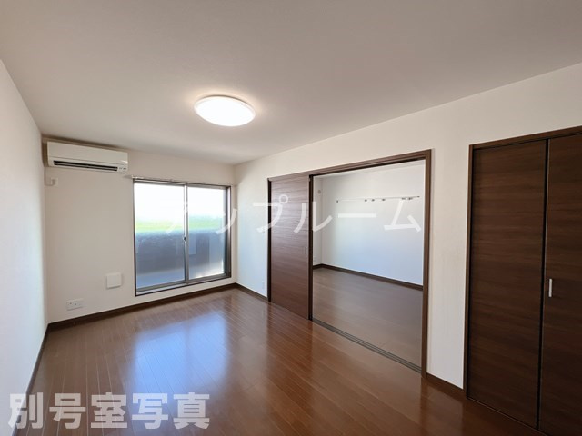 コンフォール片坪の居間・リビング