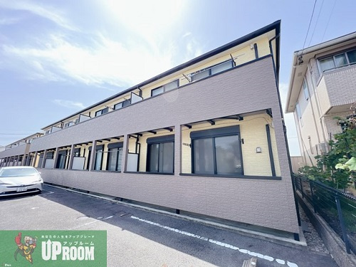 アンプルール リーブル GLANDBの外観