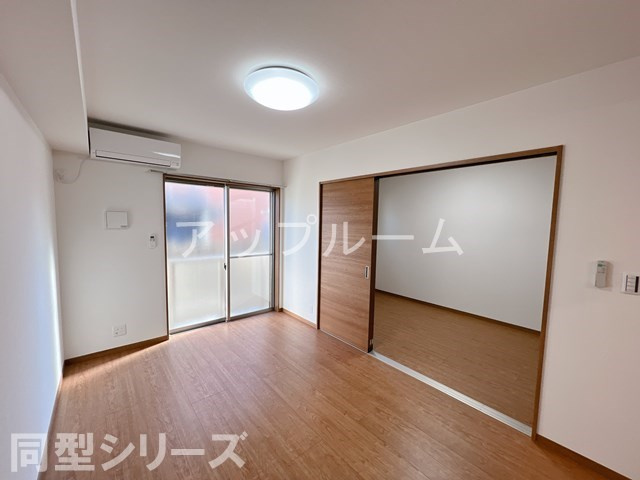 春日井市林島町２丁目のアパートの内装