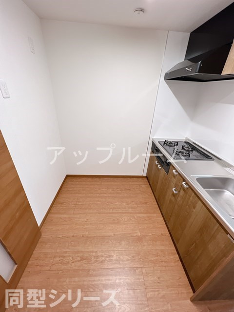 春日井市林島町２丁目のアパートのキッチン