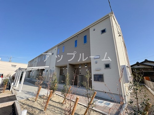 春日井市東野町西２丁目のアパートの外観