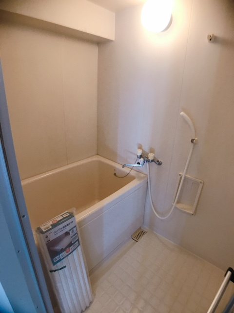 新豊土地ビルの浴室