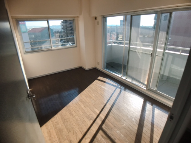 新豊土地ビルの寝室