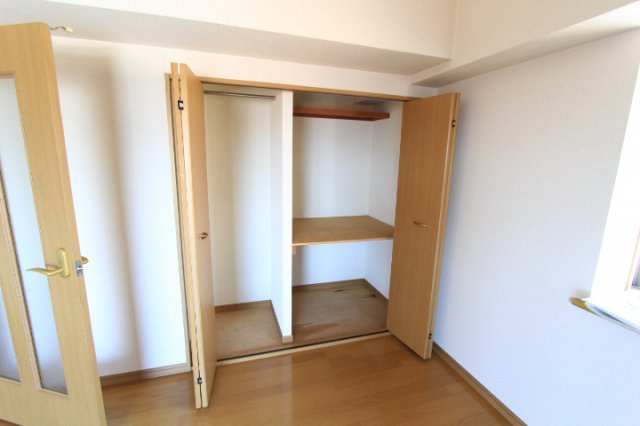 セントラルアベニューの内装