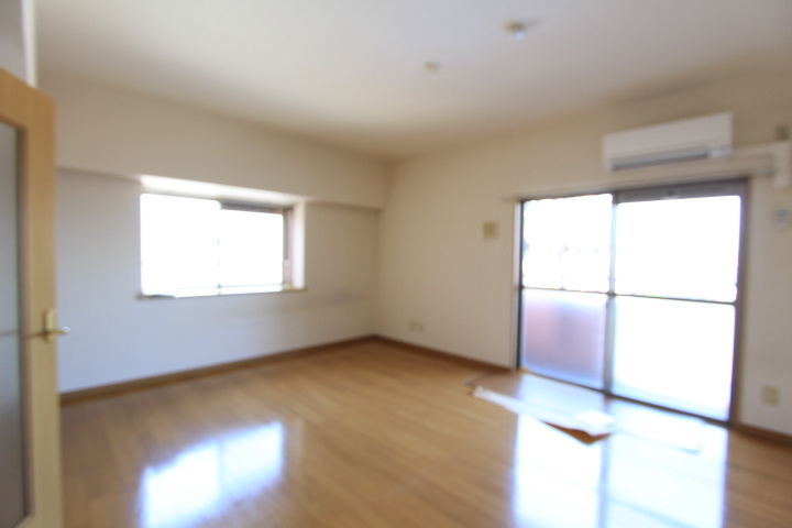 セントラルアベニューの内装