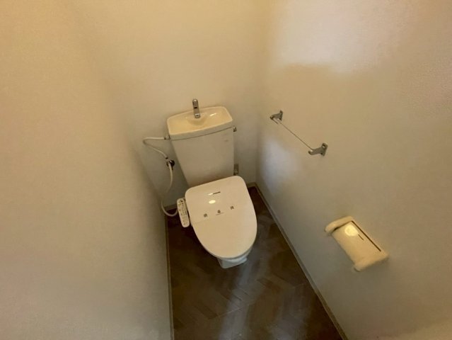 荒神山マンションのトイレ