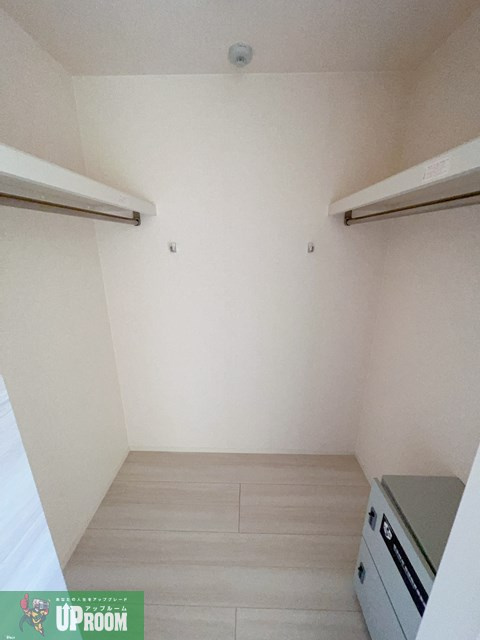 グランシャリオ穴橋 B棟の収納