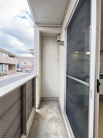 サンエクセルC棟のバルコニー