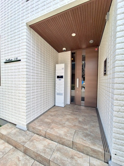 ブリランテ三宿のエントランス|オートロック付きエントランス