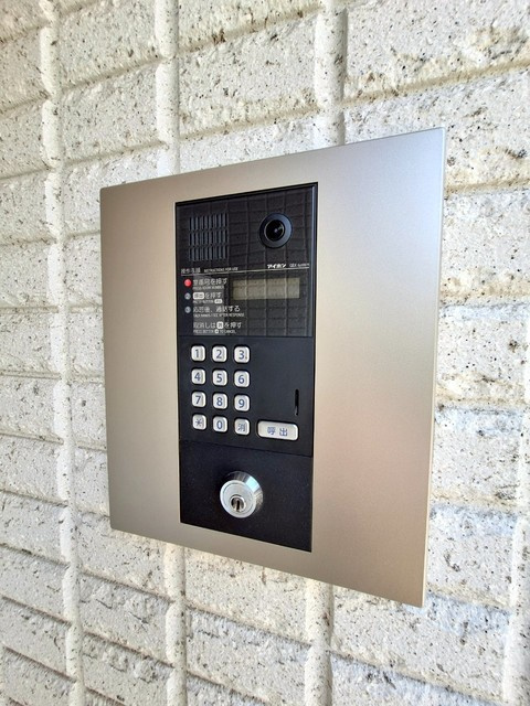 ブリランテ三宿のセキュリティ|モニター付きオートロック