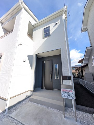 【玄関】 | リーブルガーデン.S高崎市町屋町ー①