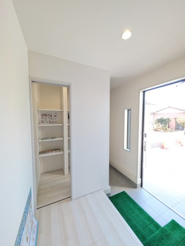 【玄関】 | リーブルガーデン.S高崎市町屋町ー①