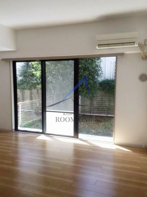 コスモリード三軒茶屋の居間・リビング|洋室のお部屋です。