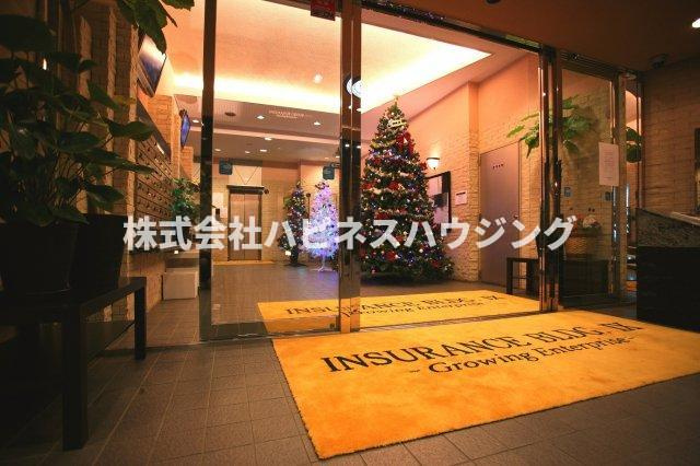 INSURANCE(インシュランス) BLDG.(ビルディング) Ⅸ(ナイン)船橋のエントランス|清潔なエントランスです