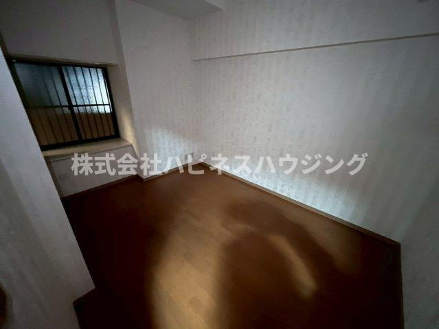 INSURANCE(インシュランス) BLDG.(ビルディング) Ⅸ(ナイン)船橋の寝室