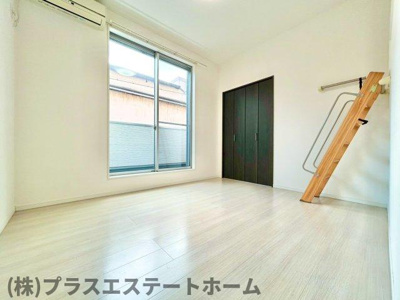 【居間・リビング】 | グランメール腕塚ANNEX