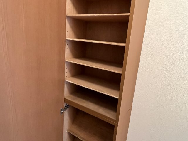 パルク東高円寺の玄関