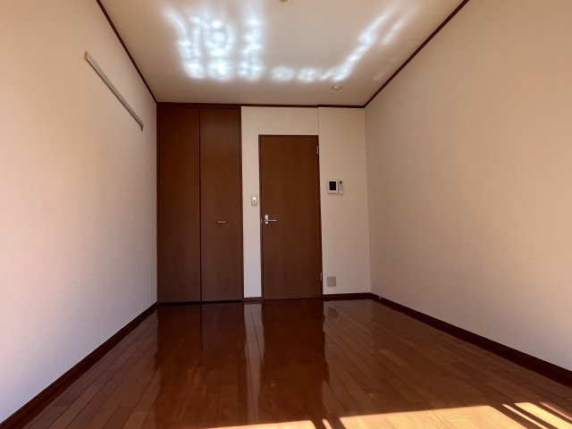 パルク東高円寺の居間・リビング