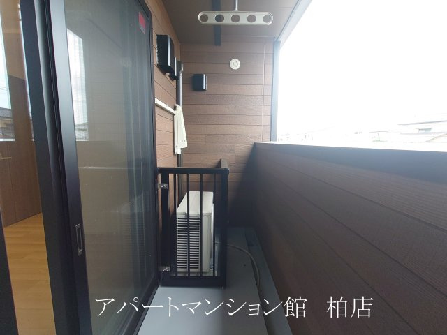 サニーホームⅢのバルコニー|同施工会社、同型タイプです