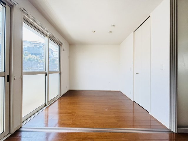 アベニュー筑紫の居間・リビング