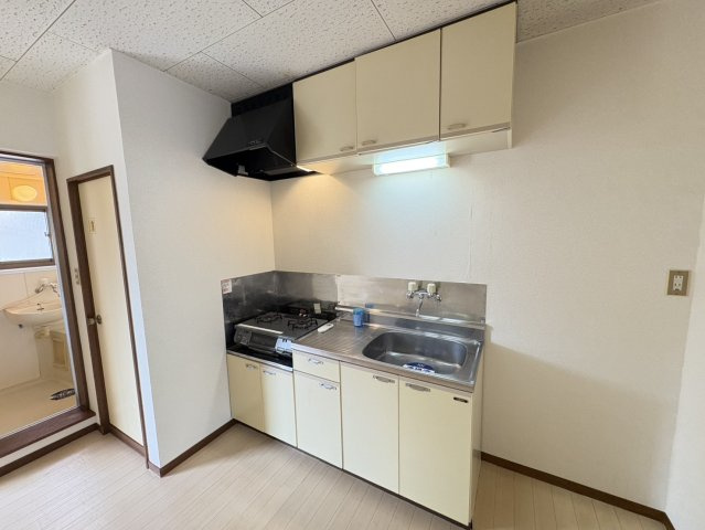 アンピオ市川のキッチン