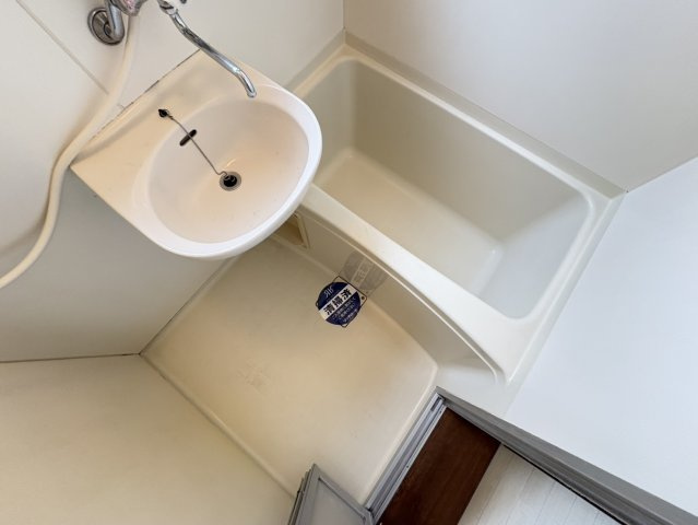 アンピオ市川の浴室