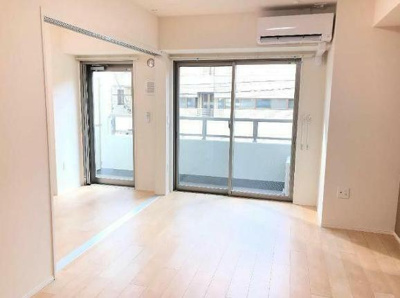 【居間・リビング】 | ブルーフォレスト