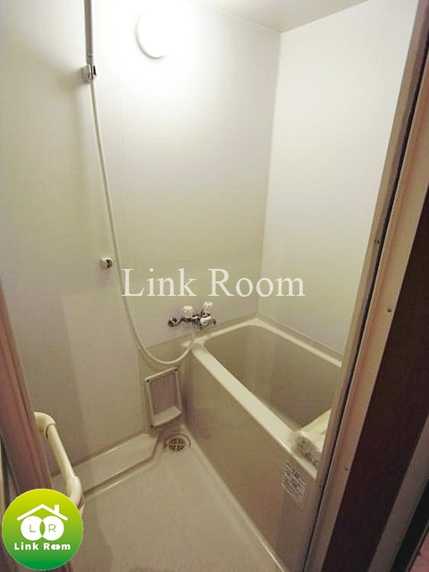 リスレーヌ蔵前の浴室