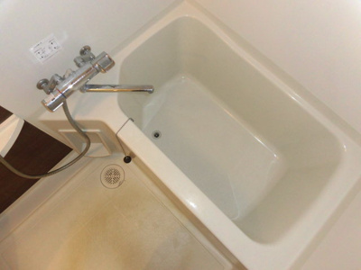 【浴室】 | エステムコート新大阪Ⅸグランブライト | バストイレが別なのでお風呂でゆっくりできますね