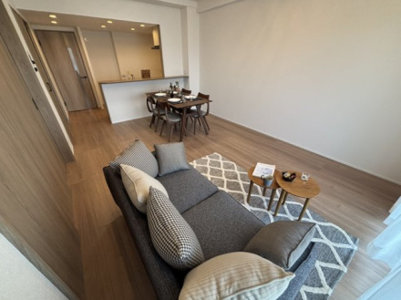 ユトリシア五番街の居間・リビング|ゆったりとしたリビングです