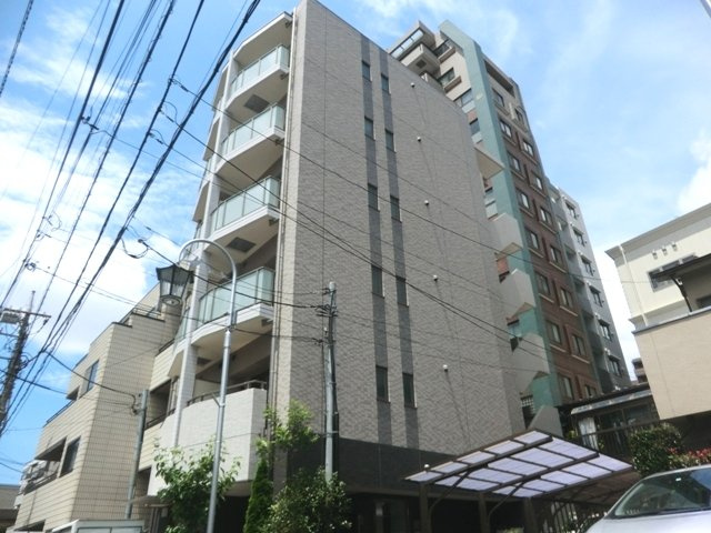 アクアルミエール