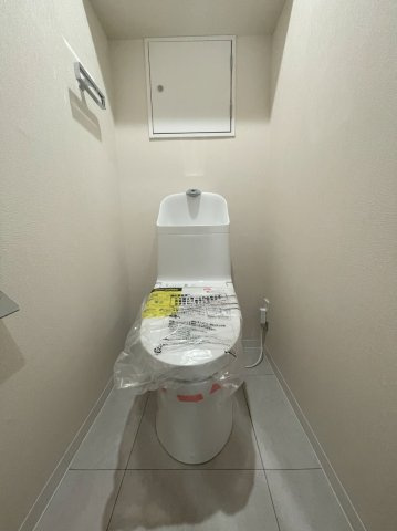 ライオンズマンション調布D棟のトイレ|ゆったりとした空間のトイレです