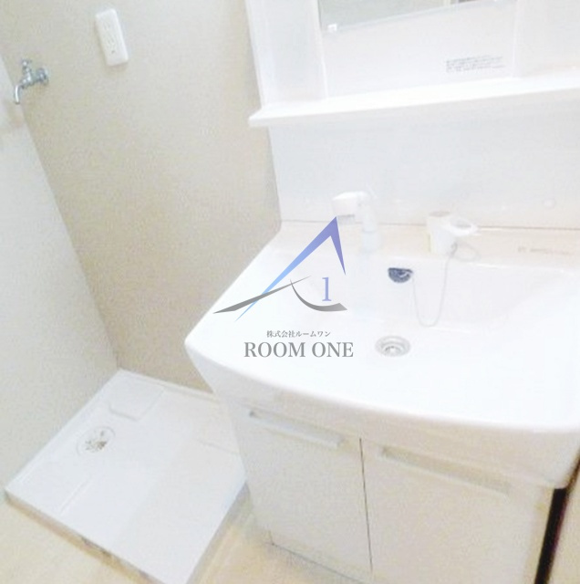 綾東ヴィレッジ壱番館の洗面所|洗面台です。