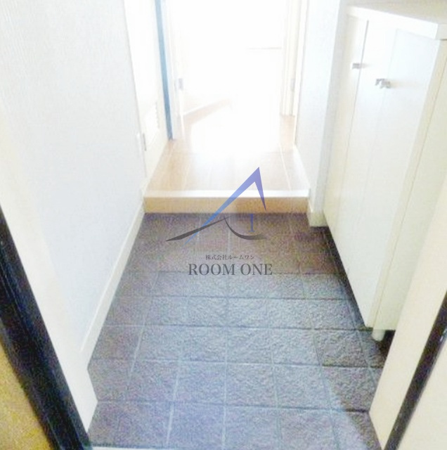 綾東ヴィレッジ壱番館の玄関|玄関です。