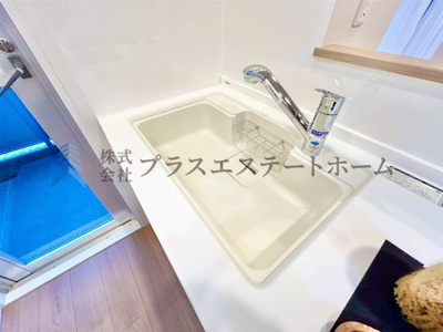 【その他】 | リフレ神戸 | 天板と一体型のシンク♪溝がないのでお掃除も楽々です♪