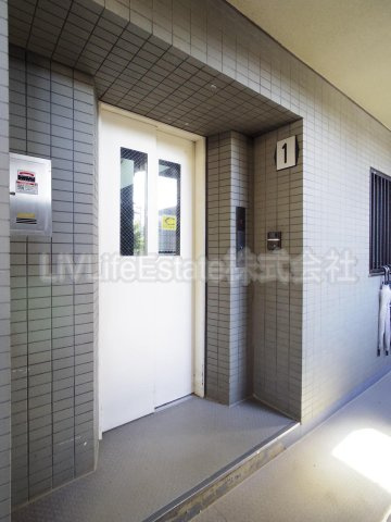 東村山市久米川町４丁目の賃貸マンション