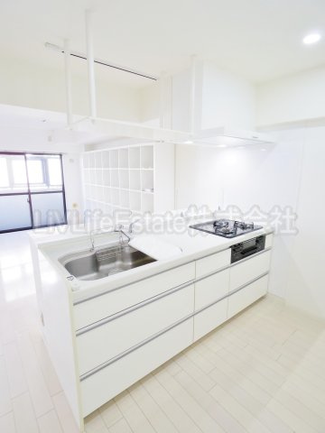 東村山市久米川町４丁目の賃貸マンションのキッチン