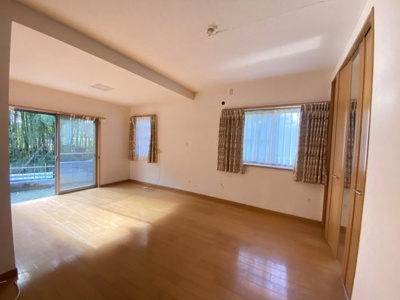 【居間・リビング】 | 【DIYおすすめ】高萩市下手綱　中古戸建 | リビングです