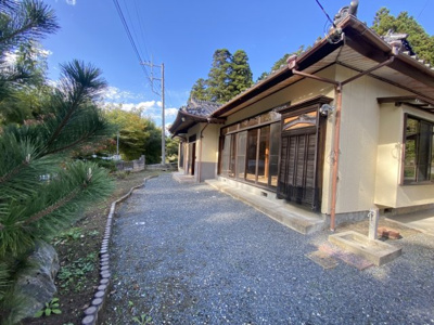 【前面道路含む現地写真】 | 【DIYおすすめ】高萩市下手綱　中古戸建 | 前面道路含む現地写真です