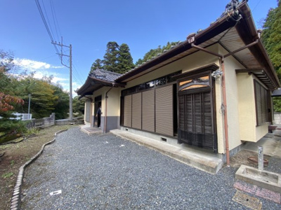 【外観】 | 【DIYおすすめ】高萩市下手綱　中古戸建 | 落ち着いた雰囲気の外観です